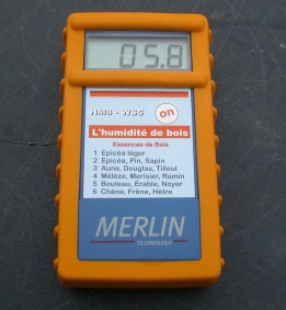 HM8 3